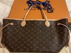 Authentic Luois vuitton never bag